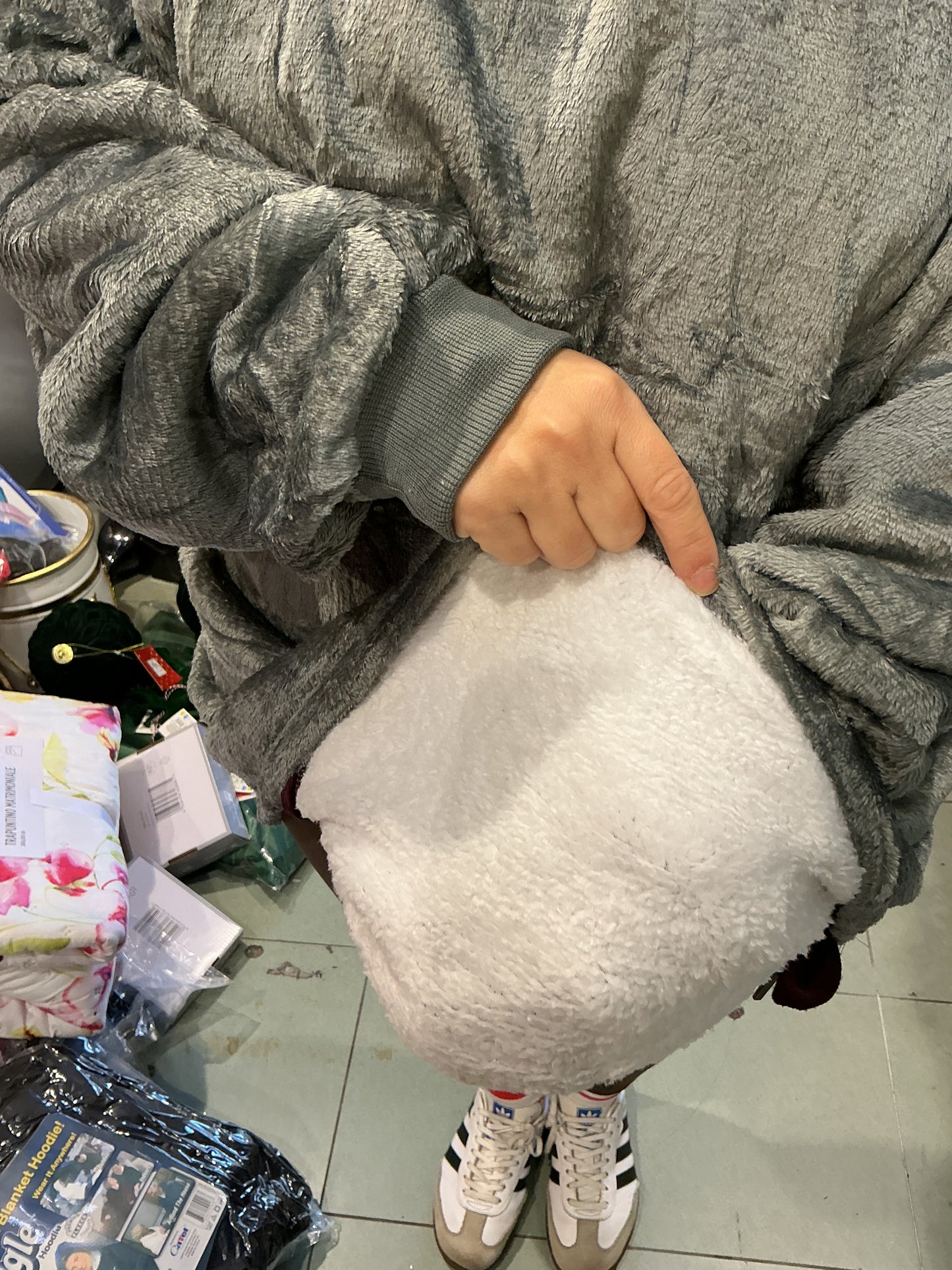 Felpa con cappuccio da casa