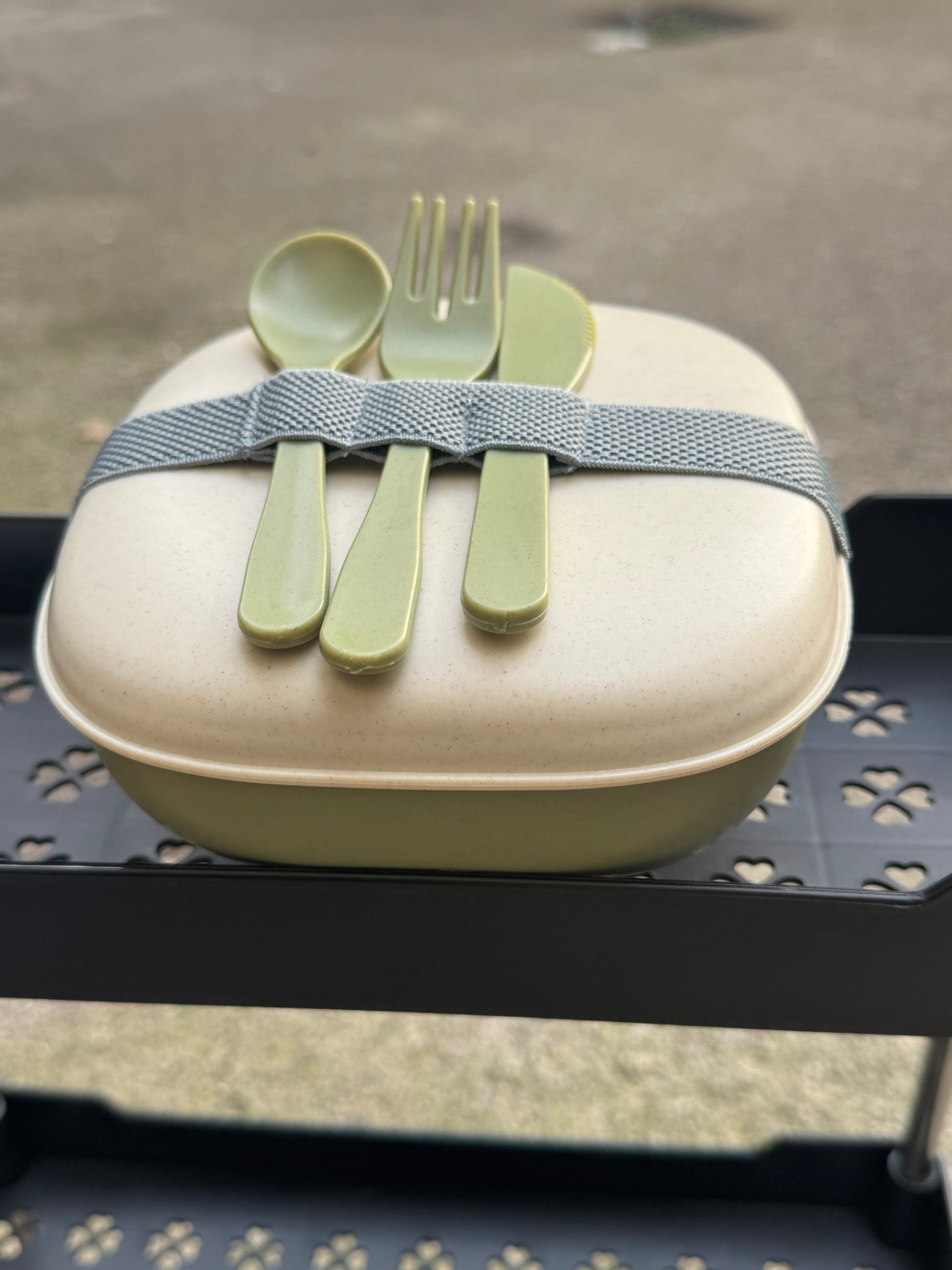 Lunch box