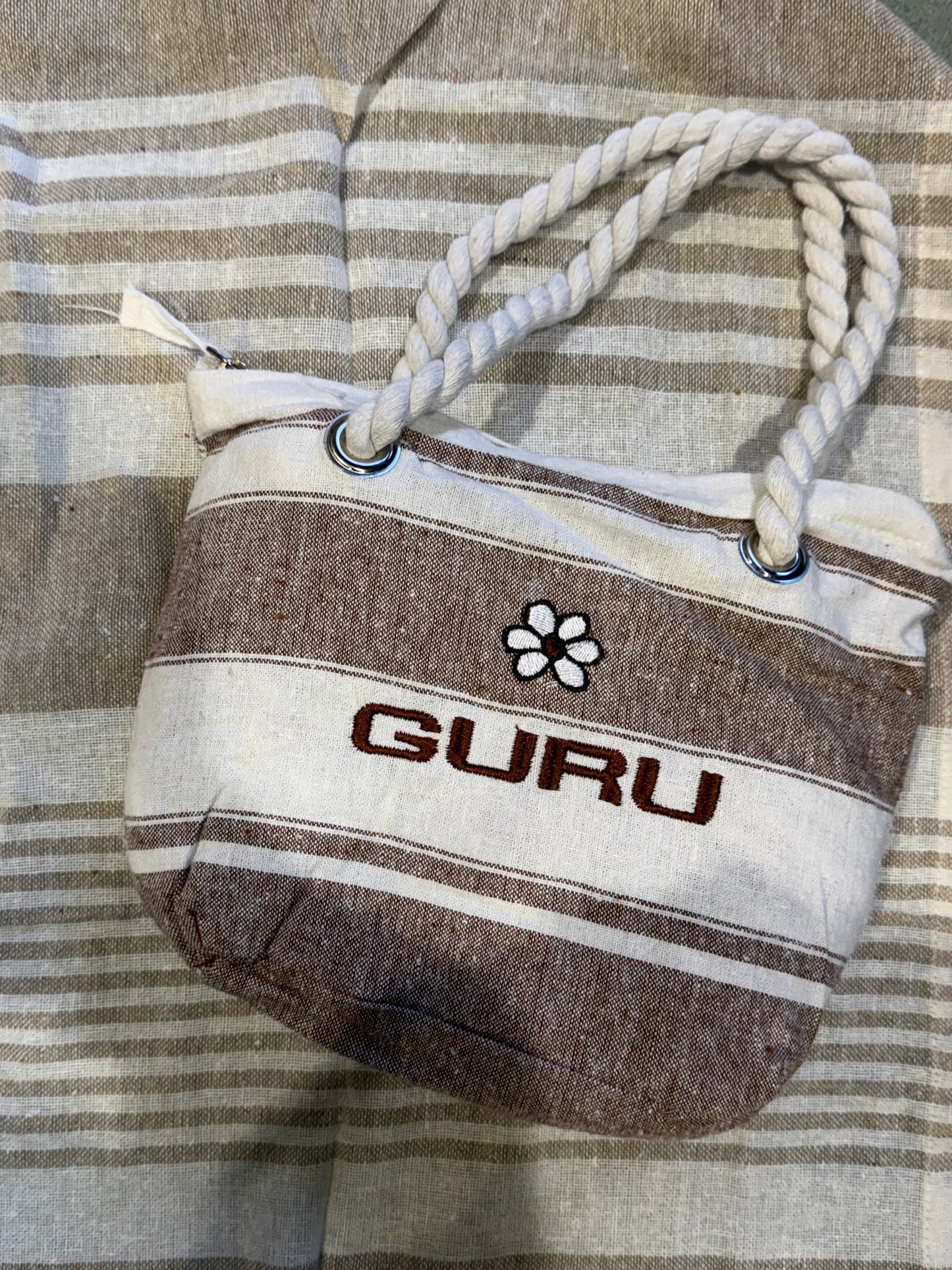Telo mare con borsetta guru