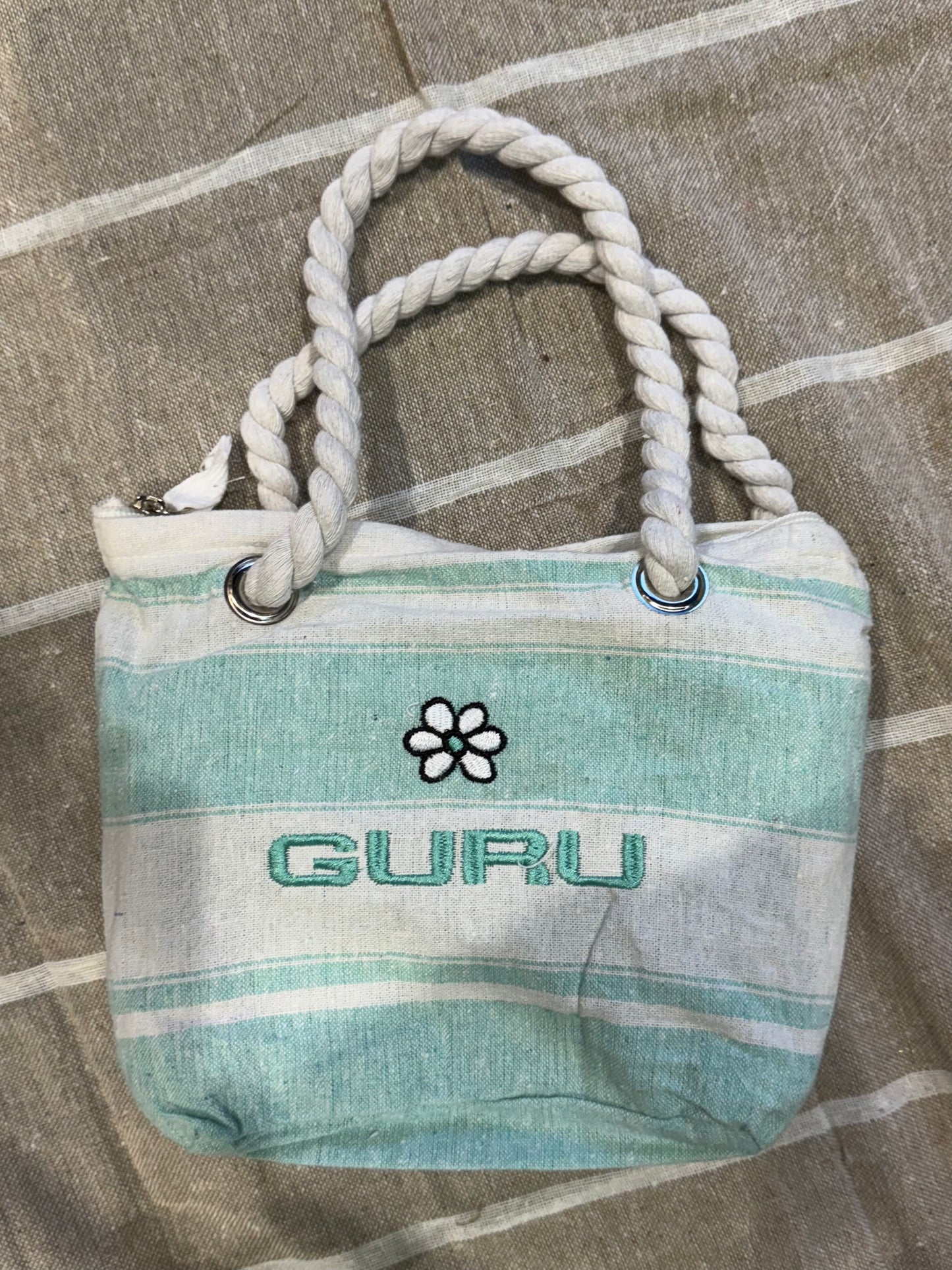 Telo mare con borsetta guru