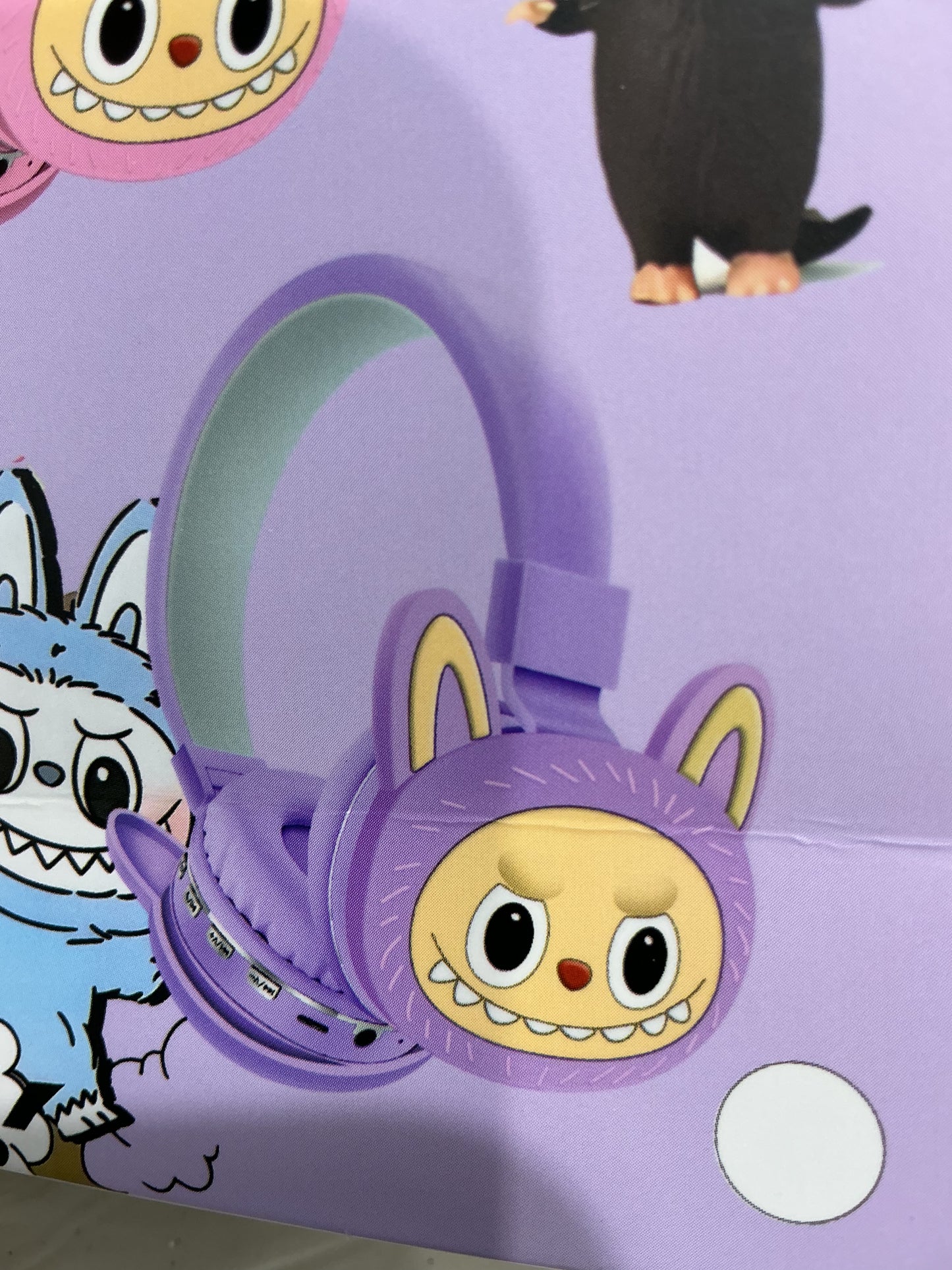 Cuffie labubu