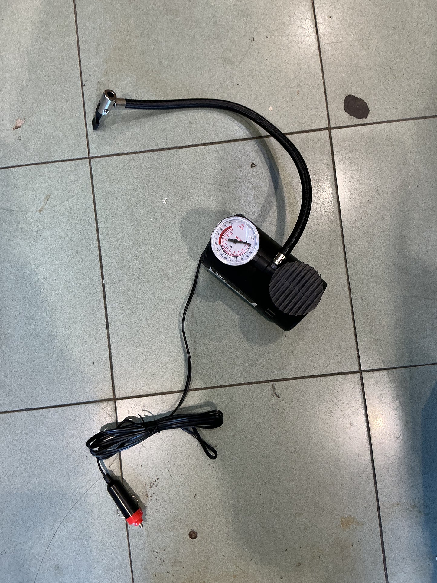 Gonfiatore da auto