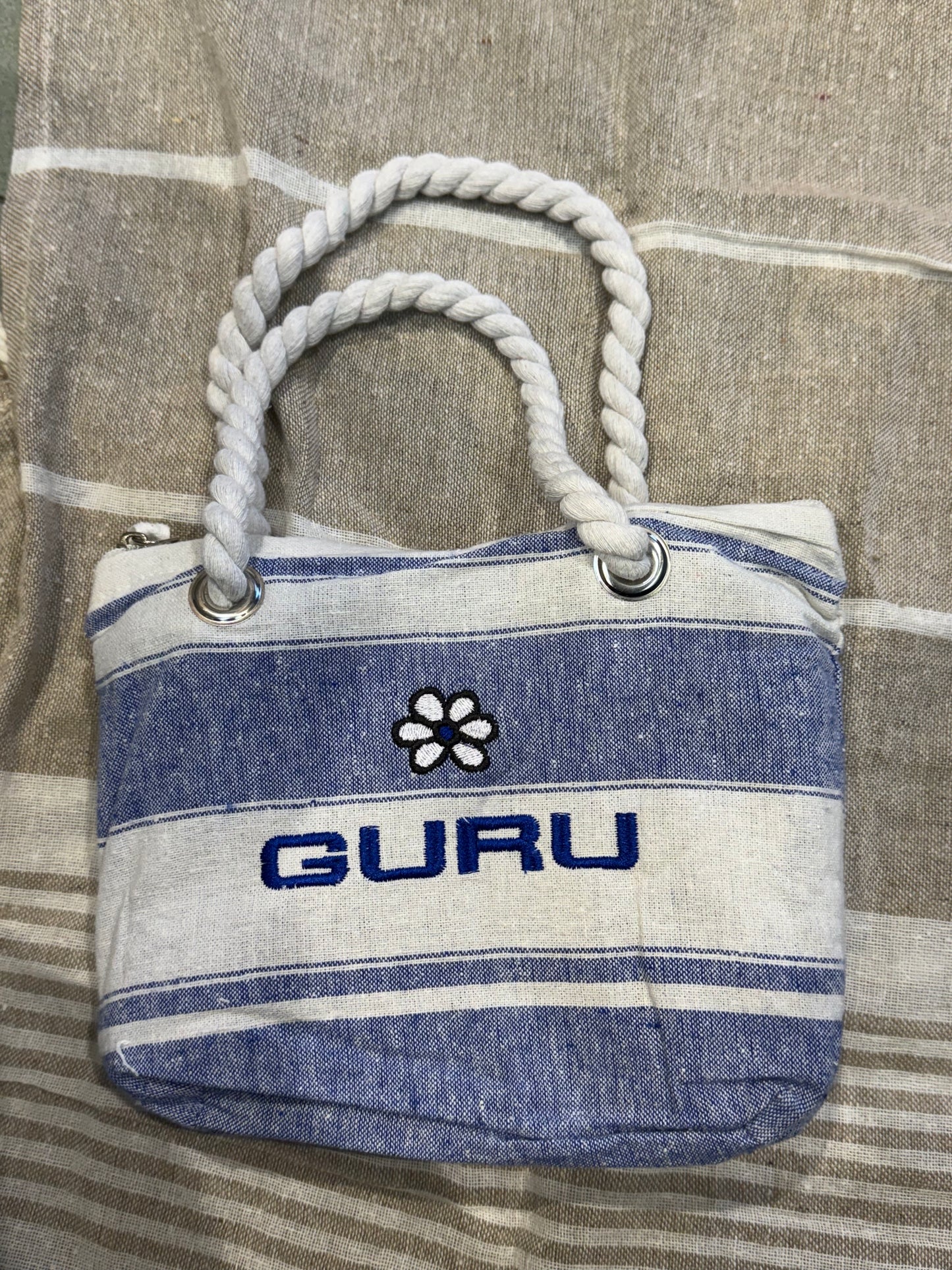 Telo mare con borsetta guru