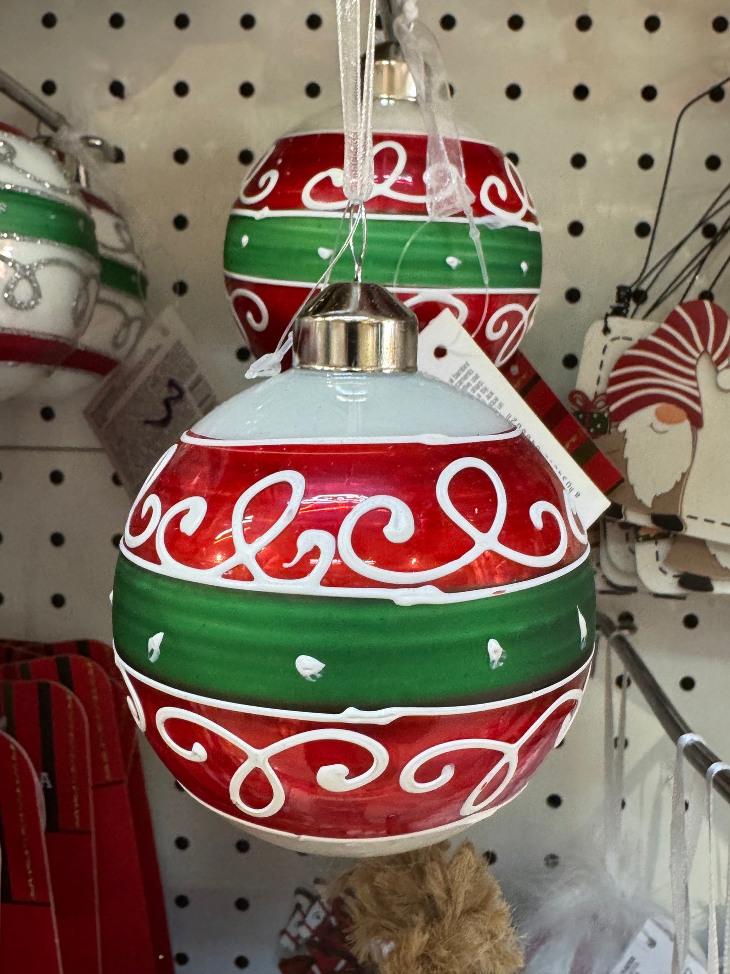 Pallina decorata a mano