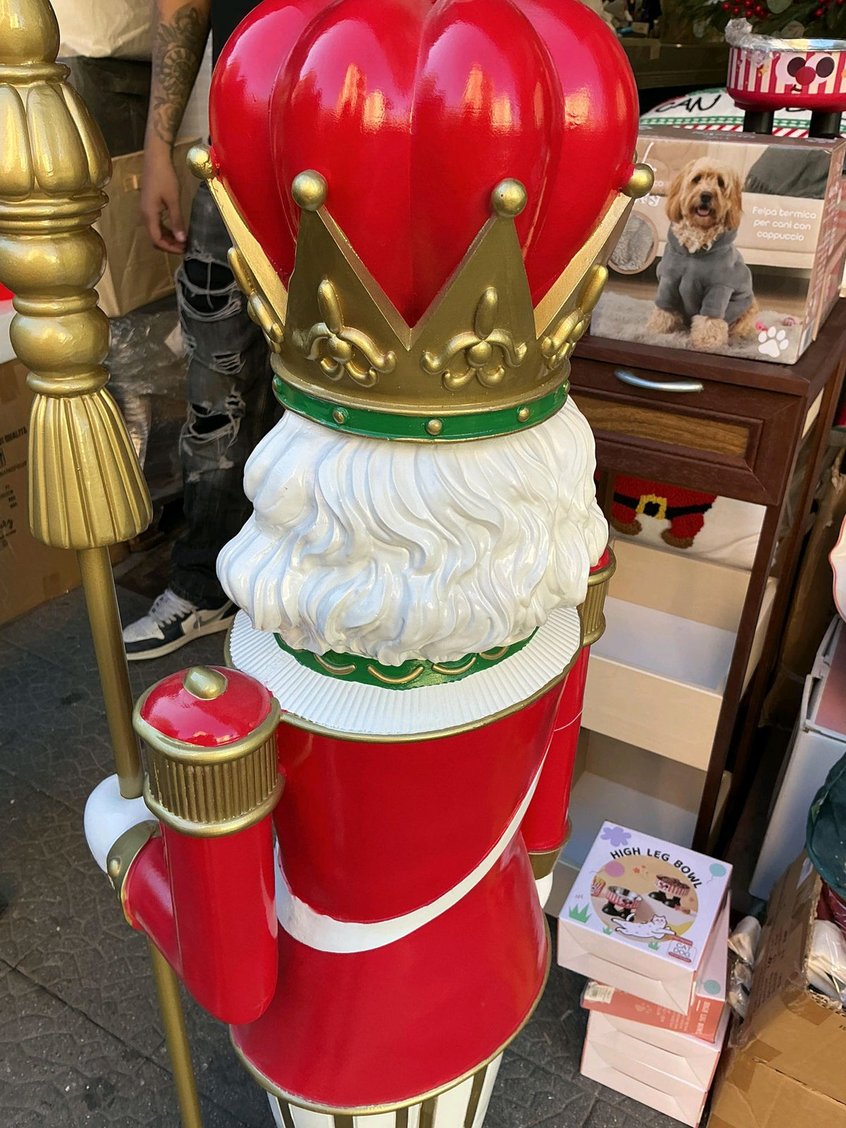 Soldato luminoso in resina per ricoprire la tua casa con la manina del Natale 42x39x156