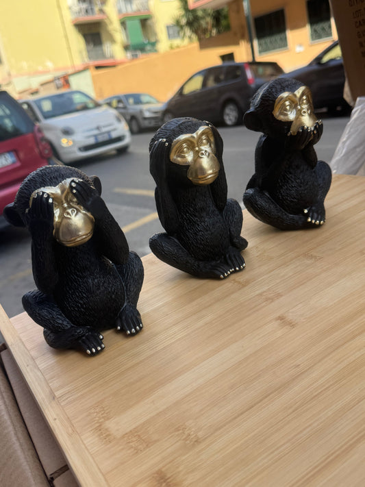 3 scimmie nn vedo non sento non vedo