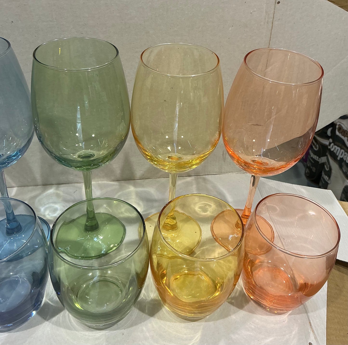 Set 12 bicchieri in vetro di cui 6 calici e 6 bicchieri acqua
