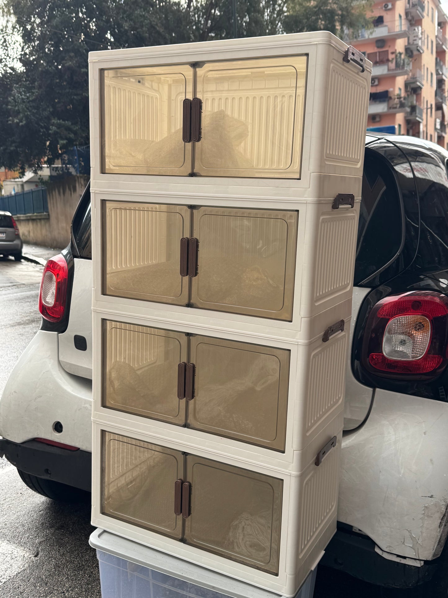 Mobiletto armadietto in plastica 4 ripiani