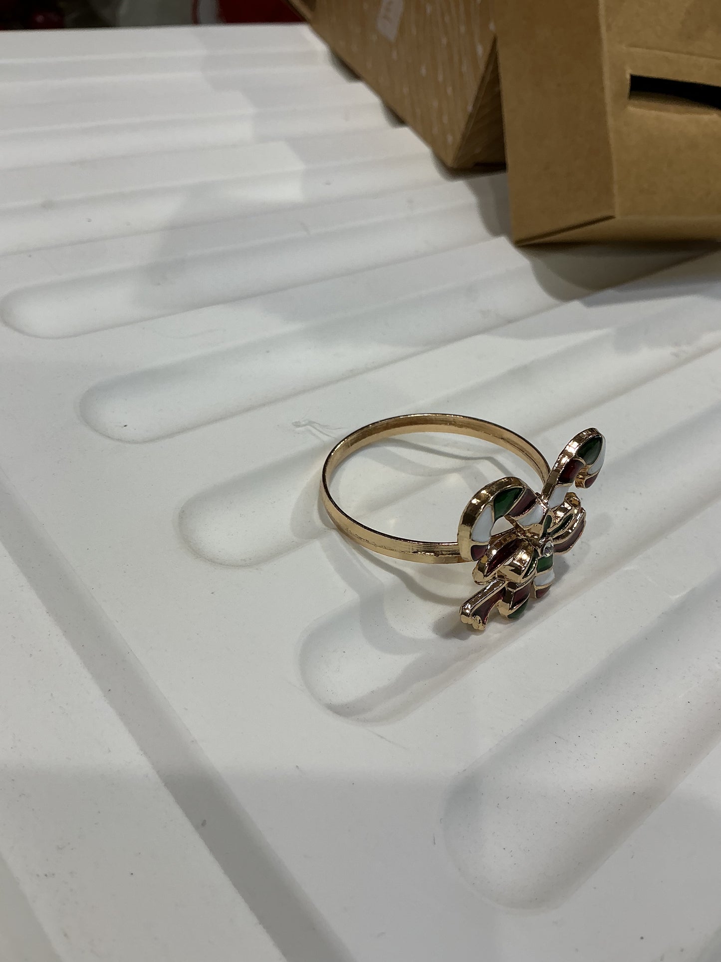 Set 4 portatovaglioli in metallo