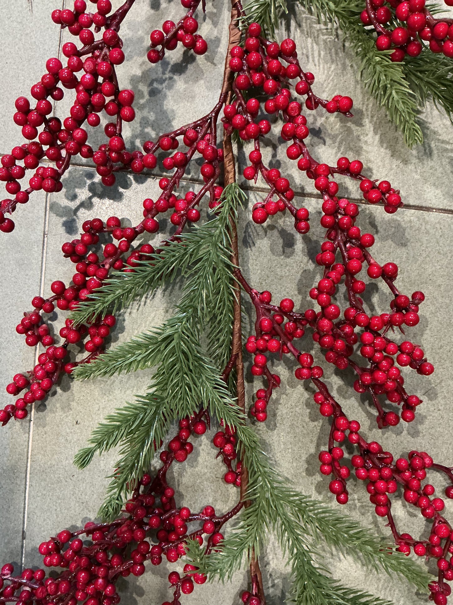 Tralcio pino e vischio