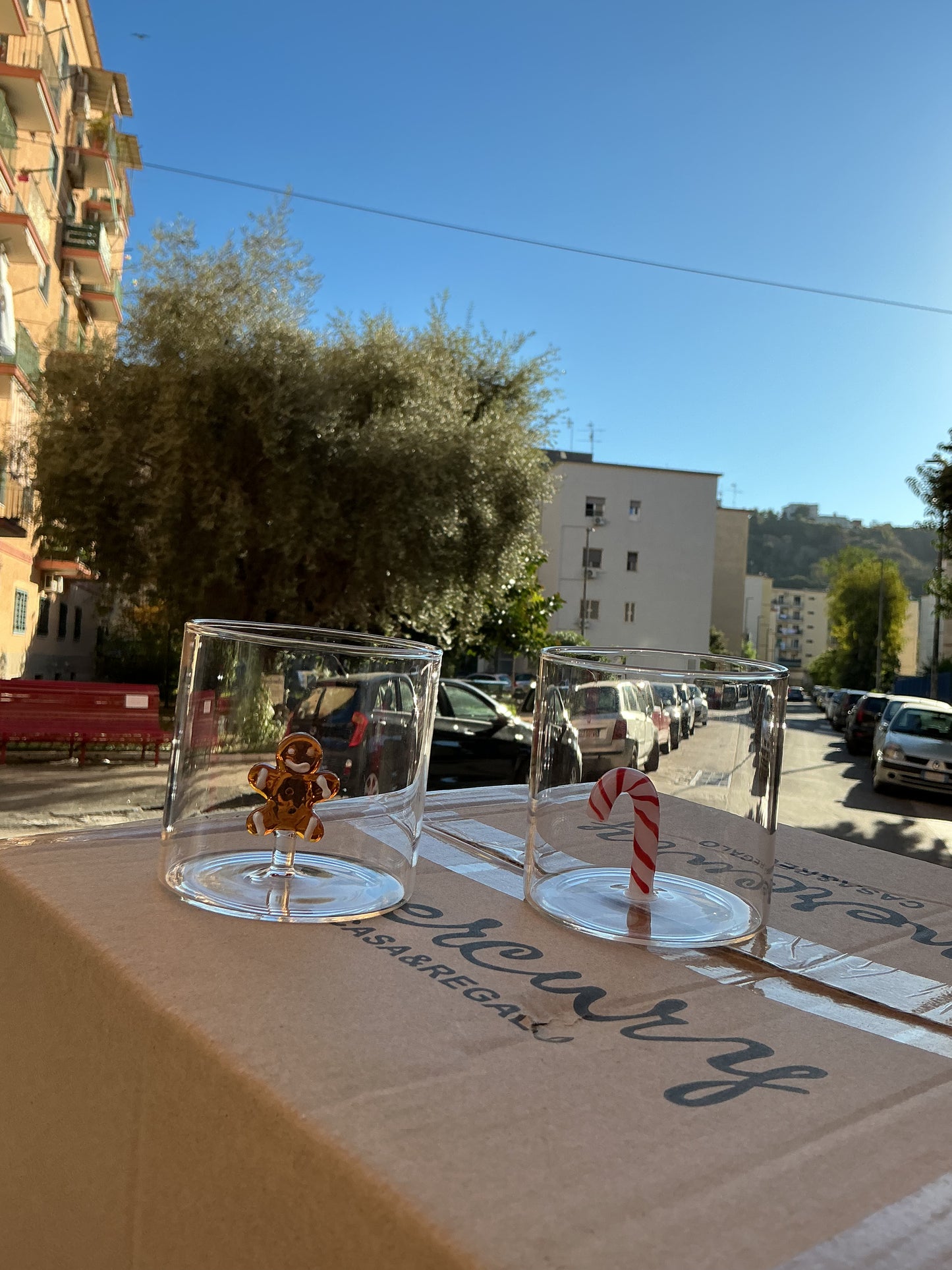 Set 6 bicchieri con elemento a rilievo