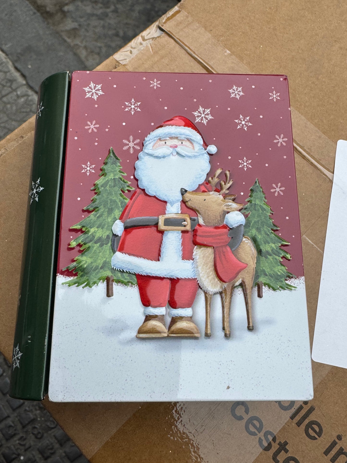 Cofanetto libro in latta