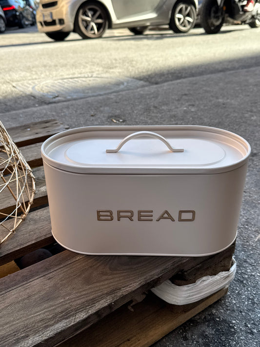 Porta pane con tre barattoli