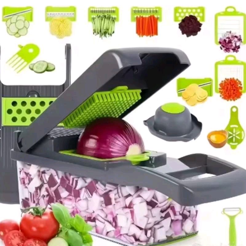 Trita tutto plastica e acciaio