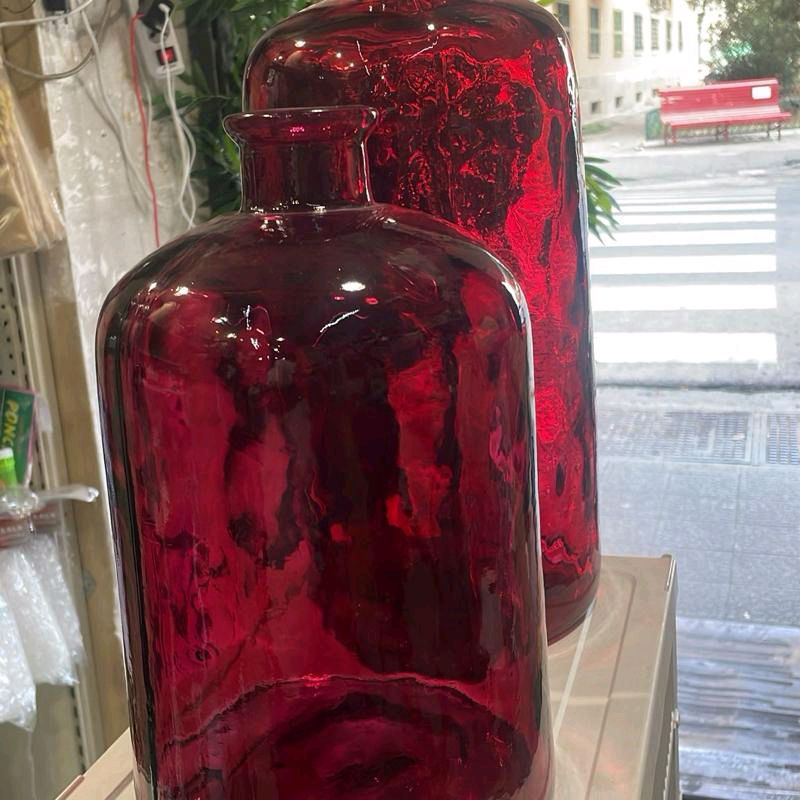 Vaso martellato rosso in vetro in 2 misure