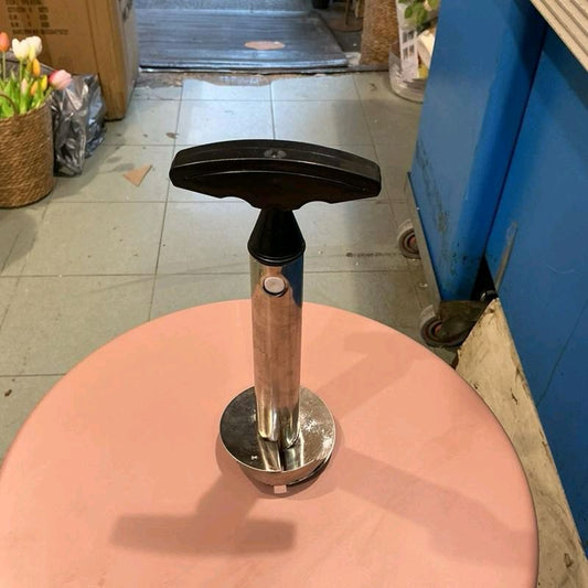 Attrezzo per tagliare l'ananas